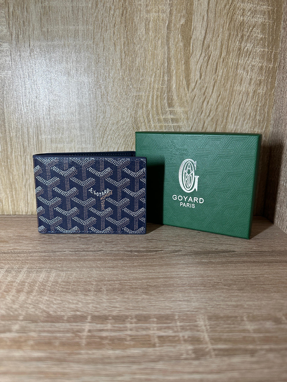 محفظة GOYARD للرجال – فخامة وأناقة يومية