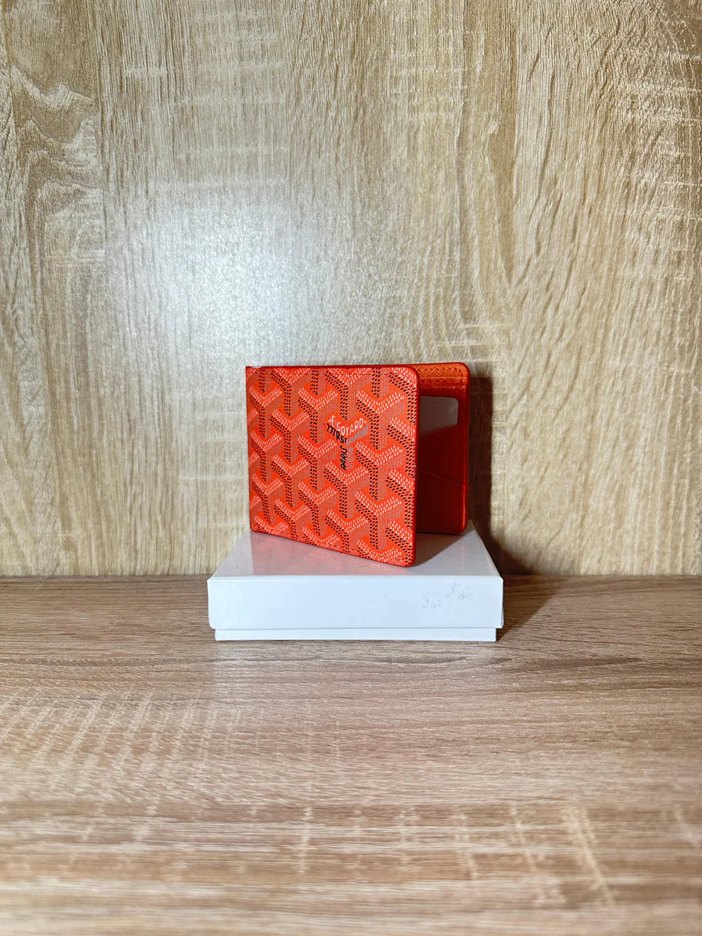 محفظة GOYARD للرجال – فخامة وأناقة يومية